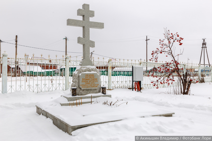 Крест на могилу в Нижнем Новгороде